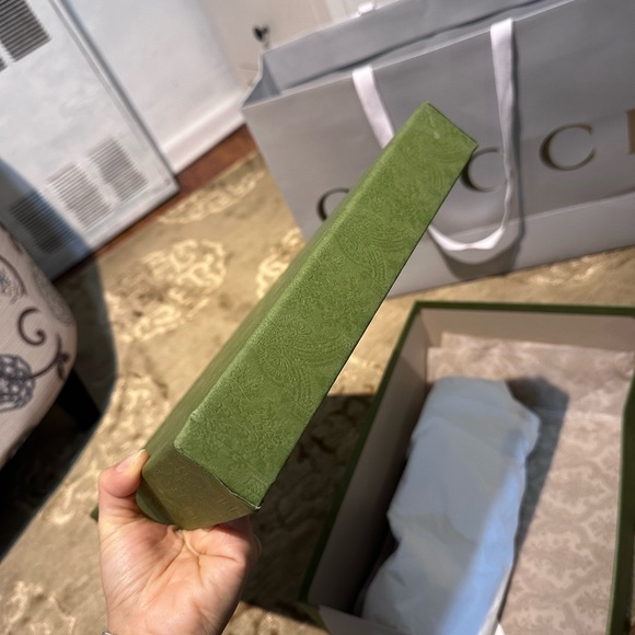 Authentic Gucci Empty Box - Picture 4 of 7